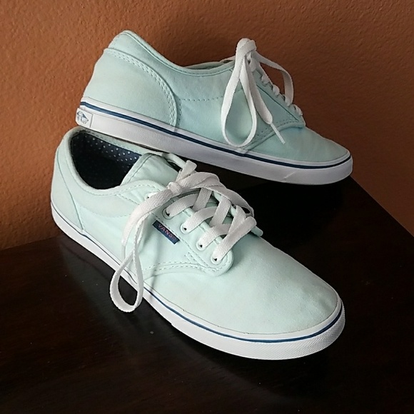 vans authentic lo pro mint
